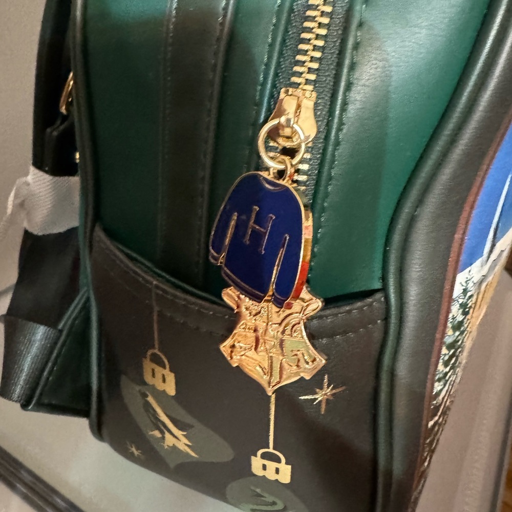 Harry Potter Themed Backpack - Picture 3 of 8